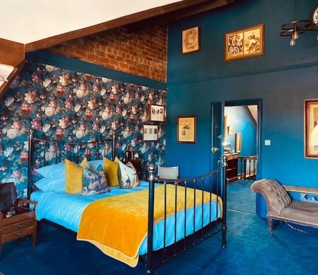 Mollys Boutique Hotel Илкли Экстерьер фото