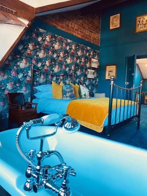Mollys Boutique Hotel Илкли Экстерьер фото