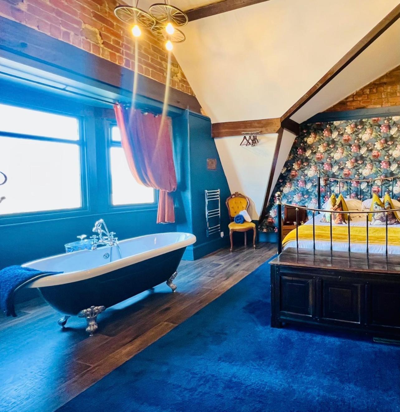 Mollys Boutique Hotel Илкли Экстерьер фото