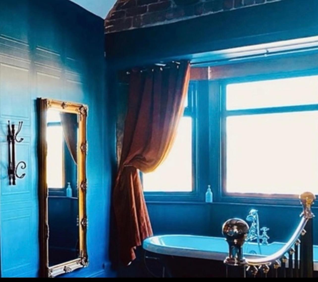 Mollys Boutique Hotel Илкли Экстерьер фото
